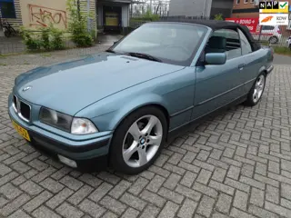 BMW 3-serie Cabrio 320i Automaat Boekjes N.a.p zeer goedestaat