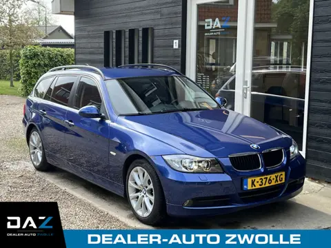 BMW 3 Serie Touring 325i High Executive Aut/Ecc/Navi/Xenon/Youngtimer!