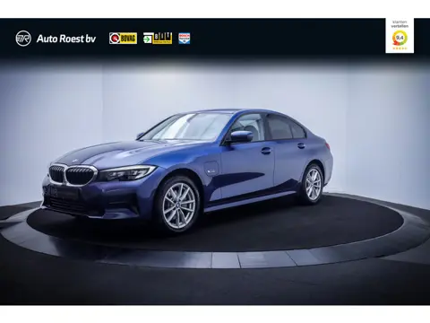 BMW 3-serie 320e SPORTLINE Edition SOH 89% | FULL LED | 1/2LEDER SPORT | HIFI