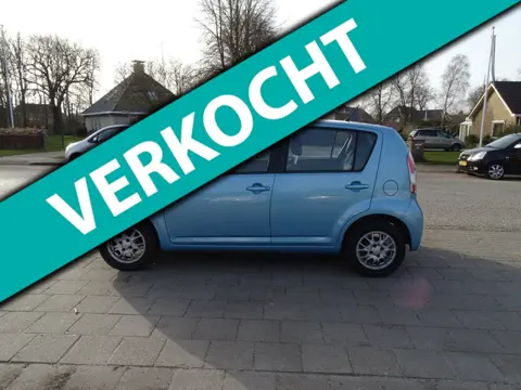 Daihatsu Sirion 2 1.0-12V Premium