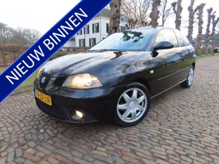 SEAT Ibiza 1.4-16V Chill Out Ecc Cruisecontrol Schuif/Kanteldak Dab Lm Velgen***Apk t/m 13-2-2027***