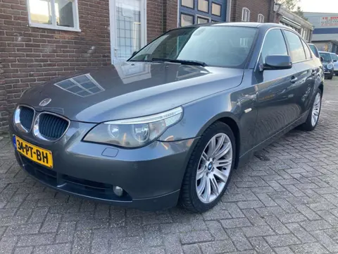 BMW 5-serie 525i Executive Bj 2004 APK TOT 05-2027 ,Leer, Navi, Youngtimer