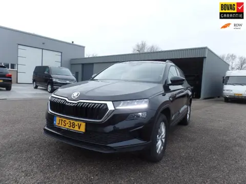 Skoda KAROQ 1.5 TSI ACT Business TREKHAAK OPTIE'S 2025