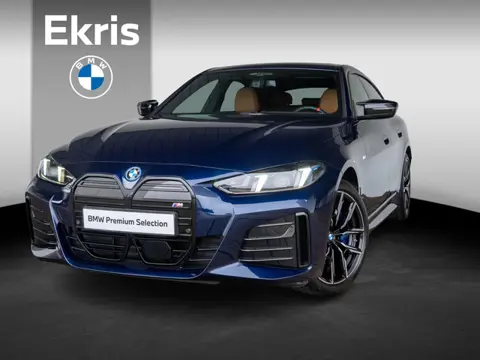 BMW i4 M50 | Innovation Pack | Comfort Pack | Stuurwielrand verwarmd | Harman Kardon | Schuif-/kante