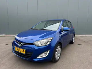 Hyundai i20 1.2i i-Motion AIRCO | BOEKJE | NAP ! (bj 2013)