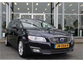 Volvo V70 T4 191PK Automaat Polar+ | Adapt. Cruise | Schuif/kanteldak | Keyless Entry | Verw. Voorst