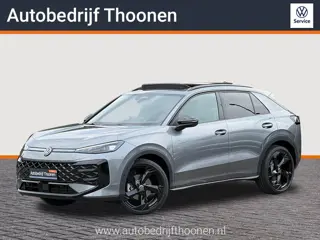Volkswagen T-Roc 1.5 eTsi R-Line Trekhaak | Pano | 20"