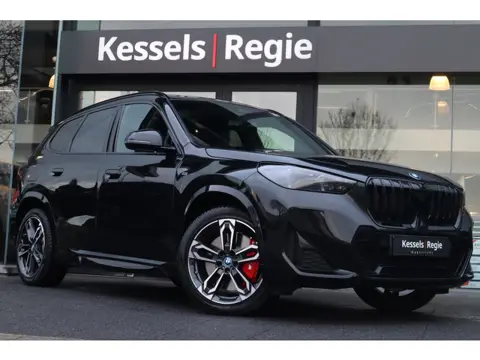 BMW X1 xDrive25e M-sport Pro Pano Memory H&K 19” Keyless Ambient Camera Matrix Massage