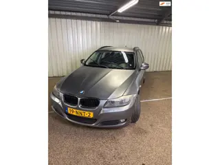 BMW 3-serie Touring 318i Business Line