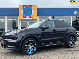 Lynk & Co 01 1.5 261pk PHEV 7DCTH | Orig.NL | PanoramaDak | 360 graden Camera | Carplay |