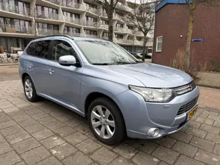 Mitsubishi Outlander 2.0 PHEV instyle Hybrid 1-Eigenaar Panorama