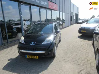 Peugeot 107 1.0-12V Millesim 200