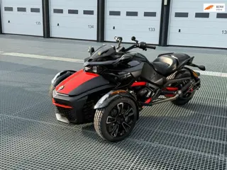 Can-Am Tour Spyder F3-S Special Series SE6