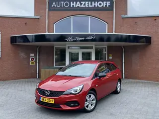 Opel Astra Sports Tourer 1.2 Blitz Elegance 61.543Km!! | Camera | Trekhaak | PDC V+A | Clima | Priva
