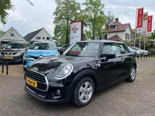 MINI COOPER 1.5 COOPER PEPPER 136PK / CARPLAY / CRUISE CTR. / PDC / 15'' LM-VELGEN / NAVI / ELEK. RAMEN