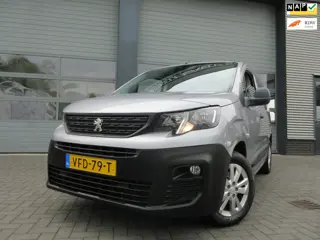 Peugeot Partner 1.6 BleuHDI, 99pk, Navigatie, Camera, PDC, Cruisecontrol.