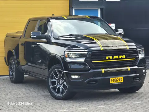 Dodge Ram 1500 5.7 V8 4x4 Crew Cab Laramie / NAP / Leder / Memory / Elek Stoelen / Open Pano / Led /