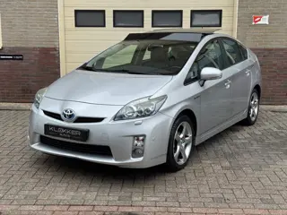 Toyota Prius 1.8 Dynamic Solar Pano|Leder|Stoelverw.|Navi|Camera|Dealer O.H.