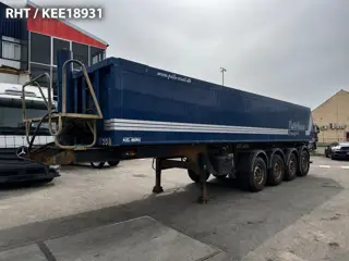 KEL-BERG 4 AXLE SAF KIPPER (bj 2015)