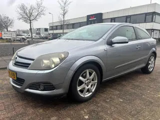 Opel Astra GTC 1.4 Enjoy APK 19-09-2026