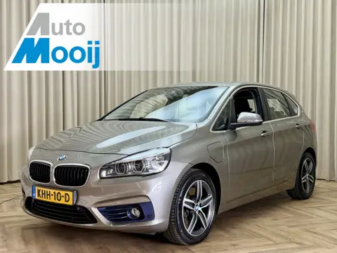 BMW 2 Serie Active Tourer 225xe High Executive *Leder* Stoelverwarming / Camera / Cruise Control / L