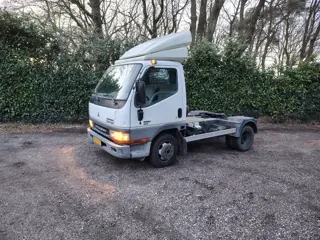 Mitsubishi Canter 3.0l be trekker