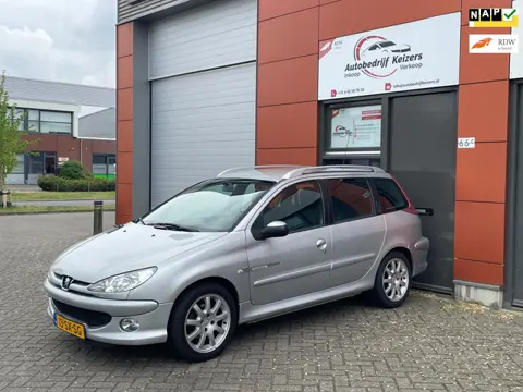Peugeot 206 SW 1.6-16V Quiksilver APK NAP AIRCO CNTRL