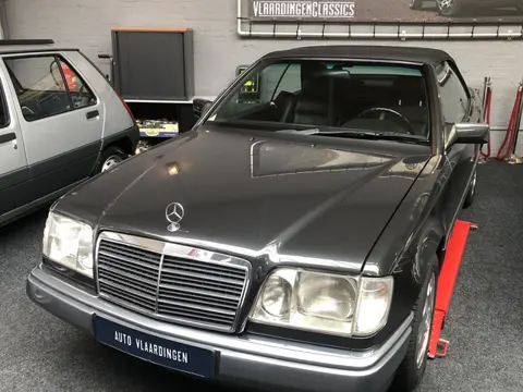 Mercedes-Benz E-Klasse Cabriolet E220 Automaat/leder/airco. Origineel Nederlands.