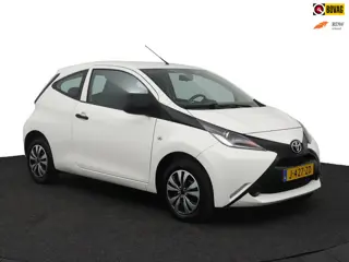 Toyota Aygo 1.0 VVT-i x-play