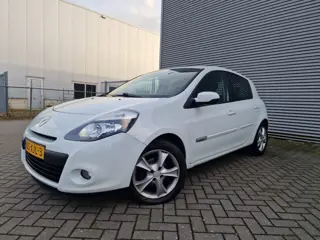 Renault Clio 1.5 dCi Collection PSENSOR CRUISE 2 X SLEUTELS