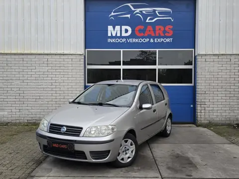 Fiat Punto 1.2-16V Dynamic AUTOMAAT/NAP/AIRCO/ELEK RAMEN
