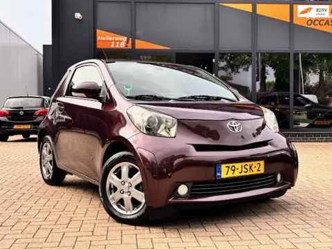 Toyota IQ 1.0 VVTi Aspiration/leder/stoelverw/lm velgen/zeer netjes
