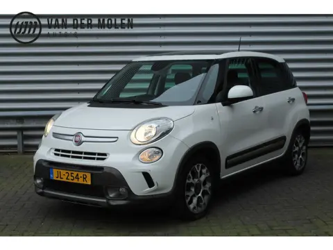 Fiat 500L 0.9 TwinAir 105pk Trekking NL-Auto NAP 1e Eigenaar Panoramadak Clima Cruise Navi PDC 17"LM
