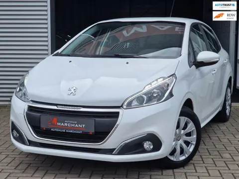 Peugeot 208 1.2 e-VTI Active 1E EIG PDC|STOELVERW|BLUETOOTH