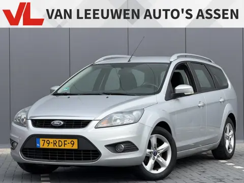 Ford FOCUS Wagon 1.6 Comfort | Nieuwe apk | Airco | Trekhaak | Dealer onderhouden