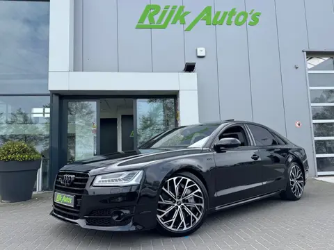 Audi S8 4.0 TFSI S8 quattro *700PK ABT!* Keramisch * Nachtzicht * Massage