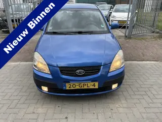 Kia Rio 1.4 All Stars Zuinig benzine en lpg altijd onder houdt gehad nl auto zie foto’s