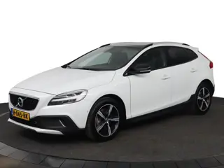 Volvo V40 Cross Country T3 Polar+ Luxury | NAP | Automaat | 1e eigenaar | Pano | Leder | Stoelverwar