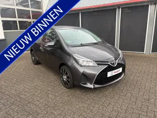Toyota Yaris 1.0 VVT-i Style (bj 2015)