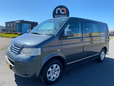 Volkswagen Transporter Volkswagen Transporter 2.5 TDI *4Motion *2009 * Budgetline * Dubbele Cabine