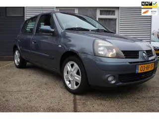 Renault Clio 1.4-16V Authentique Comfort 5-deurs, 54dkm!, zeer nette auto, nap, boekjes, 2x sleutel,