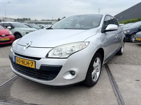 Renault Mégane 1.6 Dynamique!NAVI!CLIMA! (bj 2010)