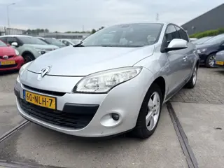 Renault Mégane 1.6 Dynamique!NAVI!CLIMA! (bj 2010)