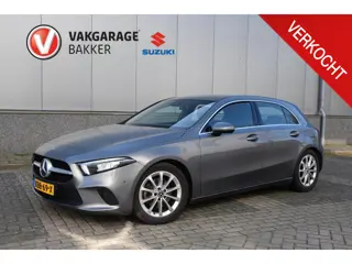Mercedes-Benz A-klasse 200 Launch Edition | Automaat | trekhaak elektrisch uitklapbaar | stof/ledere