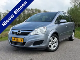 Opel Zafira 1.8 Cosmo / 7 Persoons / NAP / Radio-cd Speler /
