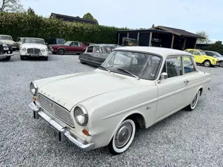 Ford Taunus 12m