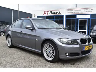 BMW 3-serie 318i Business Line youngtimer