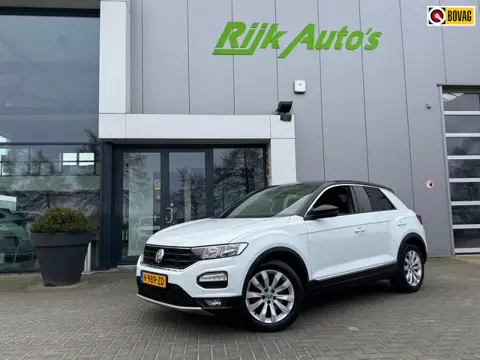 Volkswagen T-Roc 2.0 TSI 4Motion Sport * Trekhaak * Stoelverwarming * PDC 2X