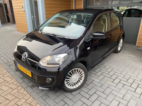 Volkswagen up! 1.0 high up! BlueMotion | Airco | Navigatie