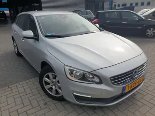 Volvo V60 1.6 T3 Kinetic